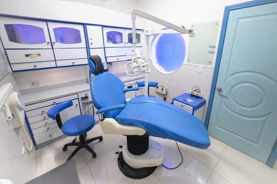 Slider image (4) Sani Dental Group Platinum